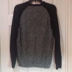 MENS WARM WINTER SWEATER SIZE MEDIUM